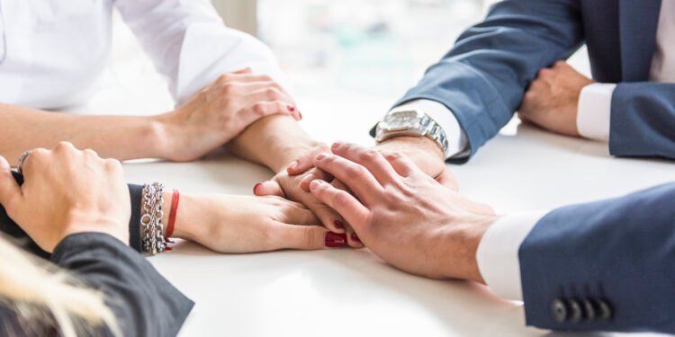 Estrategias de Comunicación en Relaciones Públicas: Construyendo una Imagen Positiva